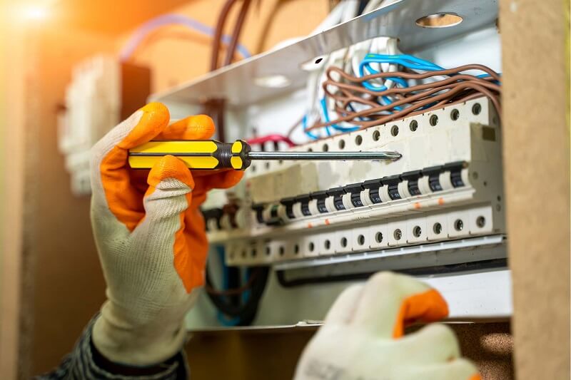 DIY vs Professional electrical work guide